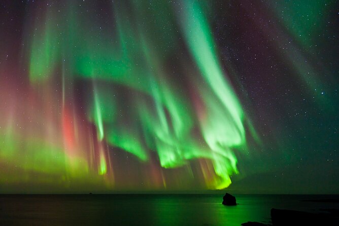 #1 Northern Lights Tour In Iceland from Reykjavik with PRO photos - How the Reykjavik Pickup and Dark-Sky Drive Work