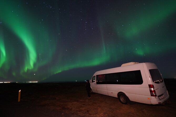 #1 Northern Lights Tour In Iceland from Reykjavik with PRO photos - Value and Fair Expectations When You Pay for the Hunt