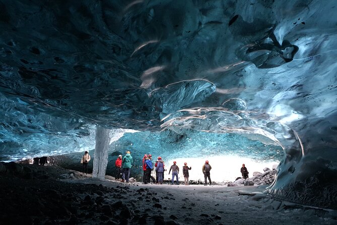 2-Day Blue Ice Cave, Glacier Lagoon and South Coast - Small Group - Packing and Photo Strategy for Fast Stops and Changing Weather