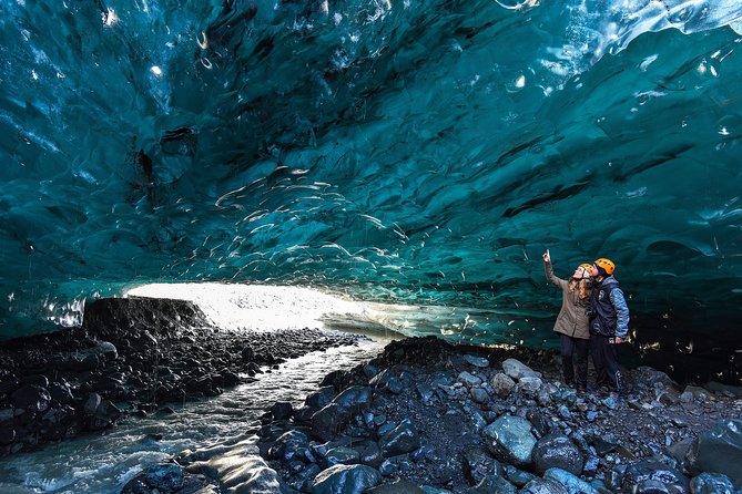 3-Day Ice Cave, South Coast, Golden Circle and Northern Lights - Price, value, and what’s covered versus what you pay for