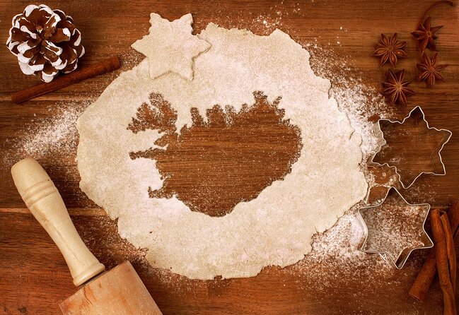 3-Hour Shared Christmas Food Tour with Guide in Reykjavik - A small-group Reykjavik Christmas food walk that actually feels like a meal
