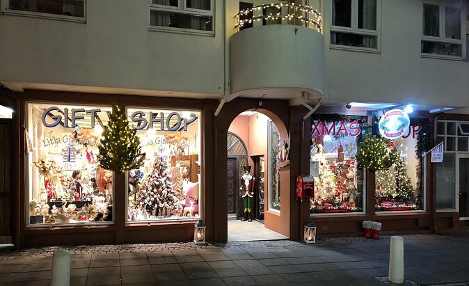 3-Hour Shared Christmas Food Tour with Guide in Reykjavik - Le KocK, Taste Of Iceland, and Dass Reykjavik: where the flavors multiply