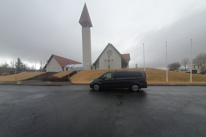 Airport Transfer - Mercedes electric comfort that actually helps after landing