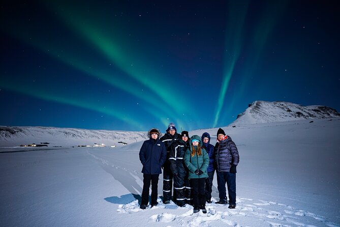 Award Winning Private Northern Lights Tour with All Inclusive - Photos, tripods, and camera help without freezing your fingers