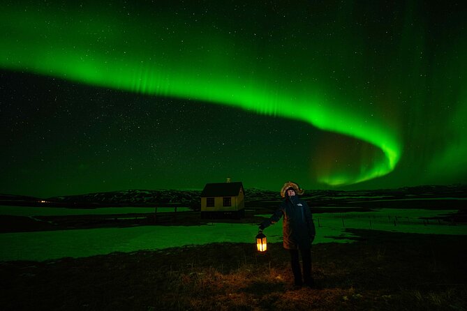 Award Winning Private Northern Lights Tour with All Inclusive - Price and value for up to 6 people, not per seat bargains