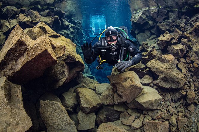 Dive the Divide: Silfra Fissure Scuba Tour | Reykjavik Pickup - Reykjavik Pickup and the Drive to Thingvellir