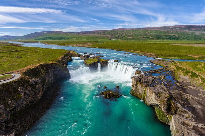 FlyOver Iceland Admission Ticket - The flight ride itself: 180-degree screens, motion effects, and mist