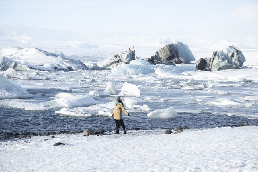 From Reykjavik: Glacier Lagoon Boat Ride, Diamond Beach Tour - The drive toward Skaftafell: your warm-up acts on the South Coast