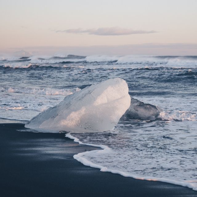 From Reykjavik: Glacier Lagoon Boat Ride, Diamond Beach Tour - Timing and pacing: what “about 14 hours” feels like