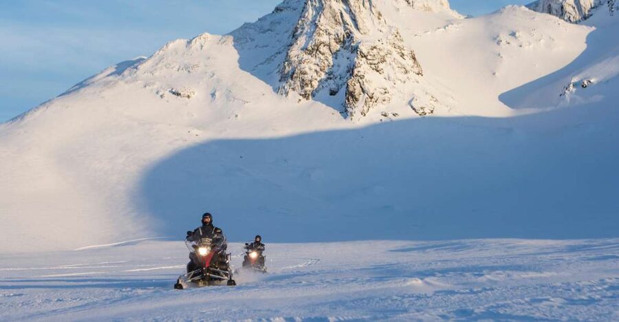 From Reykjavik: Golden Circle and Glacier Ice Cave Tour - The long bus day: what you’re signing up for from Reykjavik