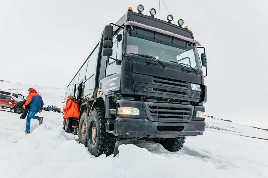 From Reykjavik: Golden Circle and Glacier Snowmobile Tour - Food, photos, and the pace reality check