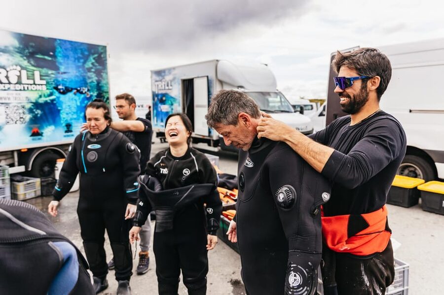 From Reykjavík: Golden Circle Tour and Silfra Snorkeling - Gullfoss Waterfall: Standing Under the Power
