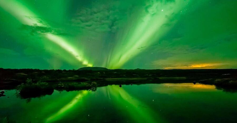 From Reykjavik: Northern Lights Boat Cruise - Setting Out From Geirsgata 11, and Why the Sea Helps