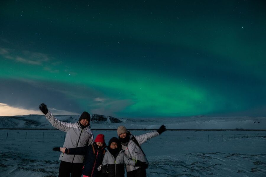 From Reykjavik: Northern Lights Guided Tour with Photos - Should you book this Northern Lights guided tour from Reykjavik?