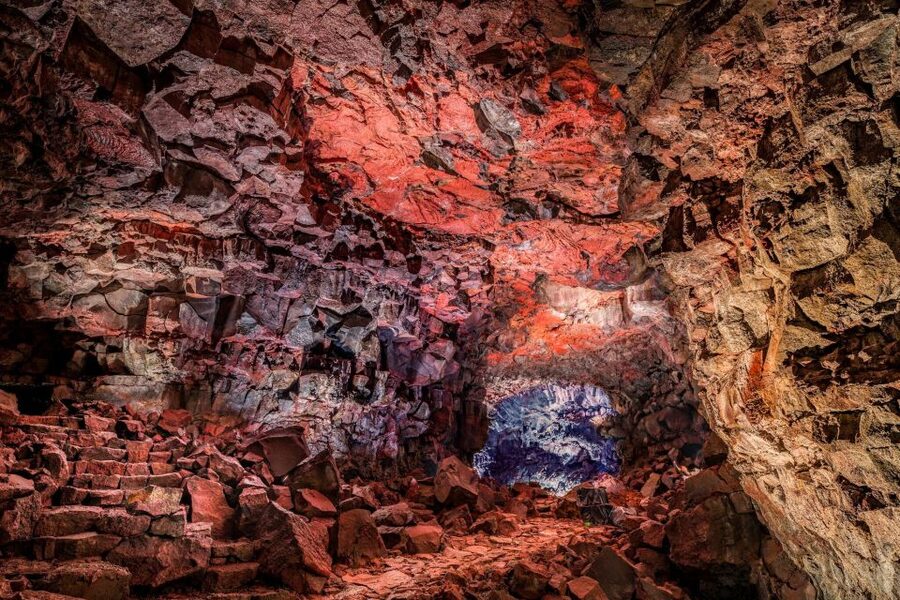 From Reykjavik: Raufarhólshellir Lava Tunnel by Bus - Should you book the Raufarhólshellir lava tunnel bus trip?