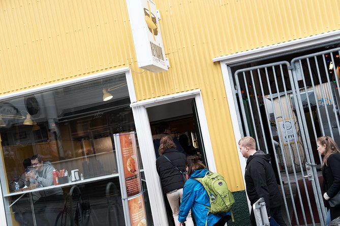 Funky History Walking Tour in Reykjavik - With local storyteller - Stop 1, Hallgrimskirkja: the city’s signature at the start