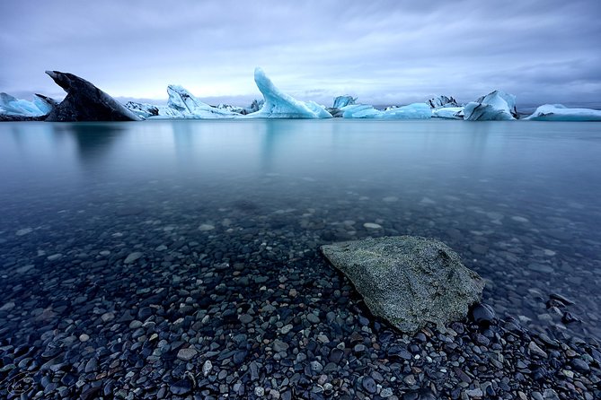 Glacier lagoon tour - Glacier lagoon photography, plus Diamond Beach and Vestrahorn