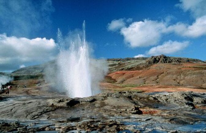 Golden Circle 7 Hours Bus Tour from Reykjavik - Key tour takeaways