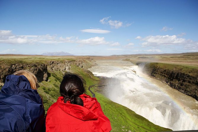 Golden Circle 7 Hours Bus Tour from Reykjavik - Thingvellir National Park: Where Iceland’s Parliament Meets Plate Tectonics