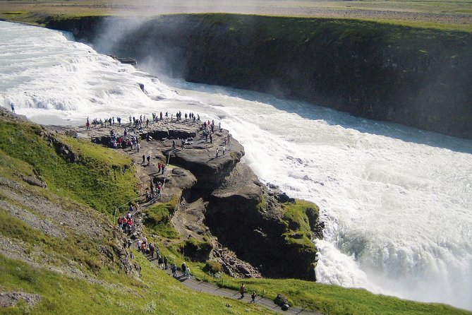 Golden Circle 7 Hours Bus Tour from Reykjavik - What About Hveragerði? The Village Flavor Between Stops