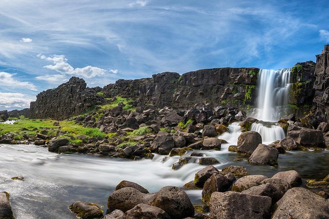 Golden Circle Classic in Small group - Also for cruises - Stop 1: Reykjavik, Setting the Day Up Right