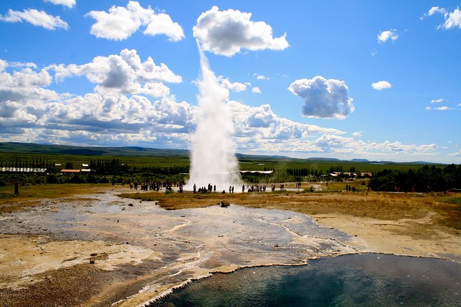 Golden Circle Day Trip with Fridheimar Greenhouse visit from Reykjavik - A smooth start and a full 8 hour Golden Circle loop from Reykjavik