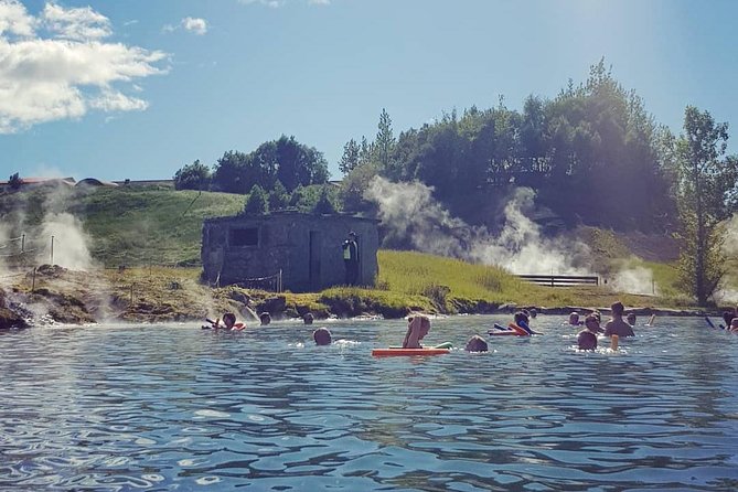Golden Circle, Secret Lagoon & Kerið Small Group Tour - Þingvellir National Park: tectonics and Althingi in one stop