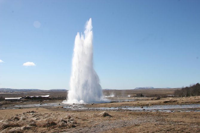 Golden Circle Super-Jeep Tour and Snowmobiling from Reykjavik - A Full Day Route That Covers Þingvellir, Geysir, Gullfoss, and Langjökull