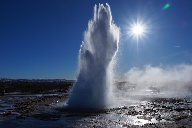 Golden Circle Super-Jeep Tour and Snowmobiling from Reykjavik - What I’d Pack for Glacier Weather, From Gloves to Lunch