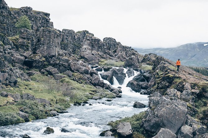 Golden Circle with Kerid Volcanic Crater Day Tour from Reykjavik - What the guide really adds (and why it matters at each stop)