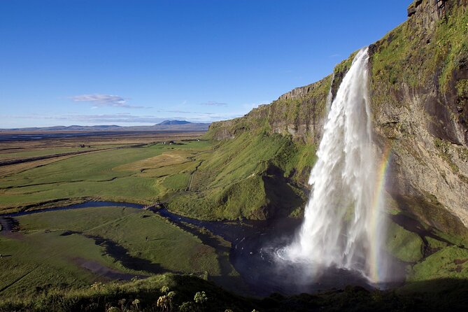 Guided Glacier Lagoon and Diamond Beach Day Trip from Reykjavik - First Stops: Hvolsvöllur Break, Eyjafjallajökull Views, and Skógarfoss Moments