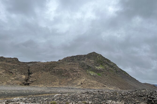 Hike to Mt Helgafell - Setting Your Pace: How This Tour Keeps It Comfortable