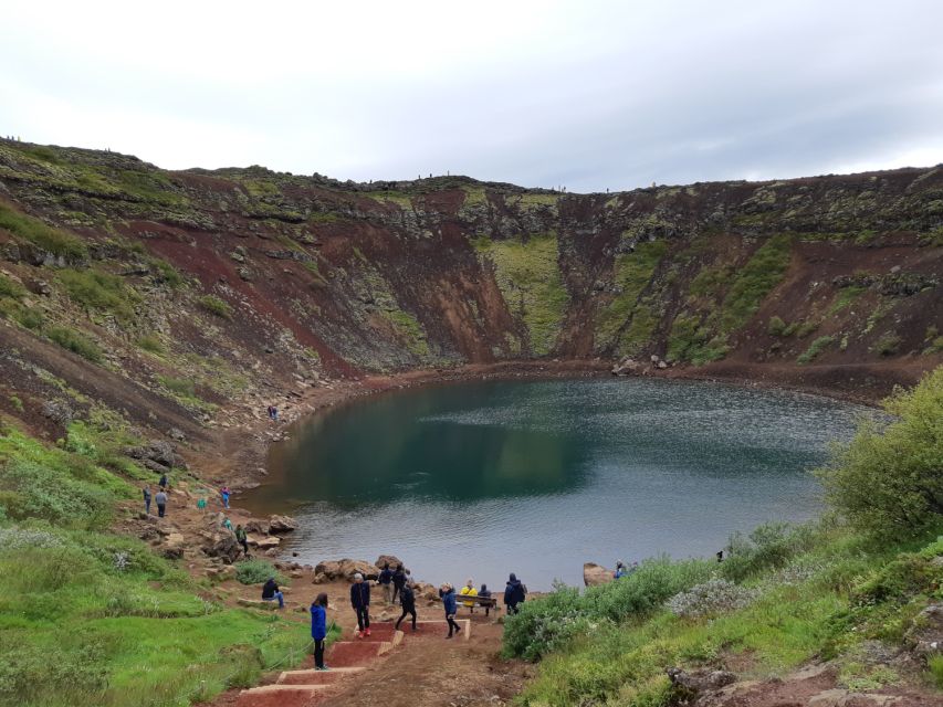 Iceland: 3-Day Golden Circle, South Coast, & Glacier Tour - Day 2: Seljalandsfoss, Gljúfrabúi, Skógafoss, Reynisfjara, plus an optional glacier hike