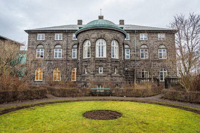 Icelands Reykjavik Self Guided Walking Audio Tour - Stop 1: Reykjavik orientation, history cues, and the wonky loop mindset