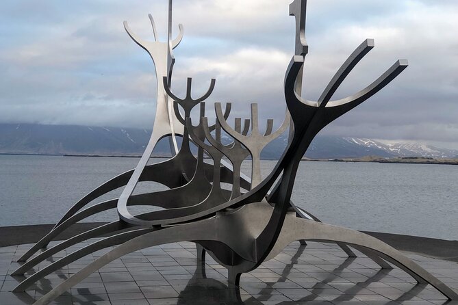Keflavik International Airport Private Transfer To/From Reykjavik - What the ride feels like, and how to stay confident