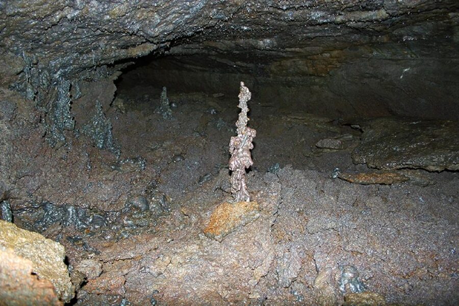 Leidarendi Cave: Lava Tunnel Caving from Reykjavik - Should you book Leidarendi Cave from Reykjavik?