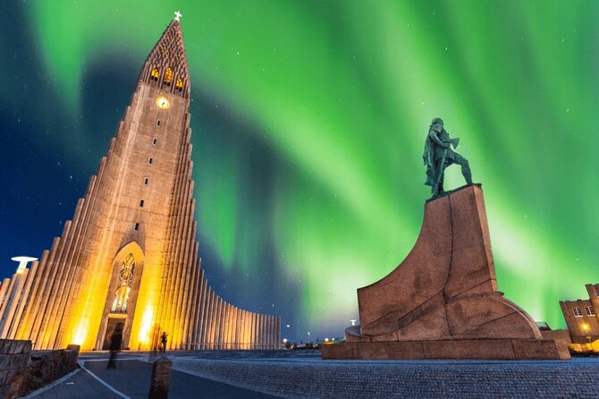 Northern Lights 3 Hours Private tour - Reykjavik Pickup and the First Push Beyond City Light