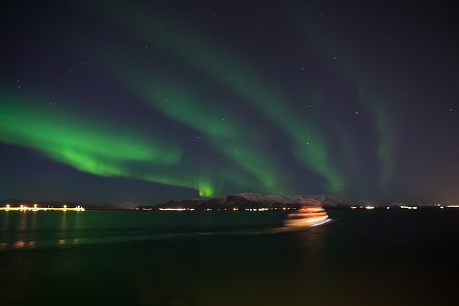 Northern Lights Cruise from Reykjavik Including Photos - Faxafloi Bay Boat Time: Why This Format Works
