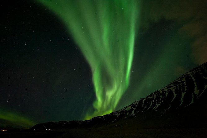Northern Lights Small-Group Tour From Reykjavik with Hot Drink - Pickup, Group Size, and How the 4 Hours Actually Runs