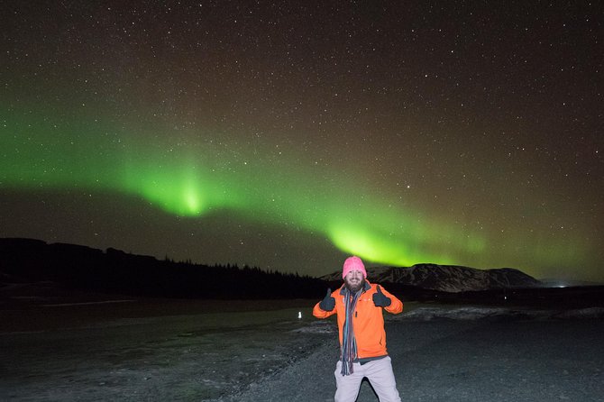 Northern Lights Small-Group Tour From Reykjavik with Hot Drink - Hot Drink Breaks and Staying Comfortable in the Cold