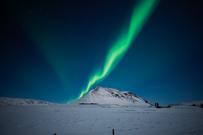 Northern Lights Tour with Photos, Snacks, Warm Snowsuits, Chairs - Should you book this Northern Lights photo tour from Reykjavik?