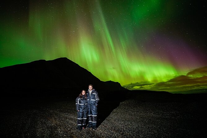 Northern Lights Tour with Photos, Snacks, Warm Snowsuits, Chairs - Warm jumpsuits, outdoor chairs, and tripod help that keeps you shooting