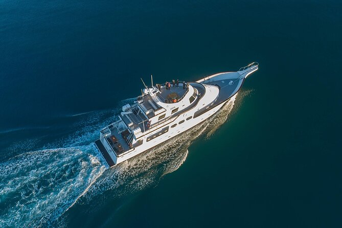 Northern Lights Yacht Cruise in Reykjavik - Lights, Clouds, and That Free Return Ticket