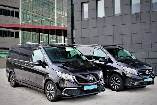 Private Keflavik Airport Transfer (One Way) - Meet-and-greet at KEF, so you do not waste your first hour