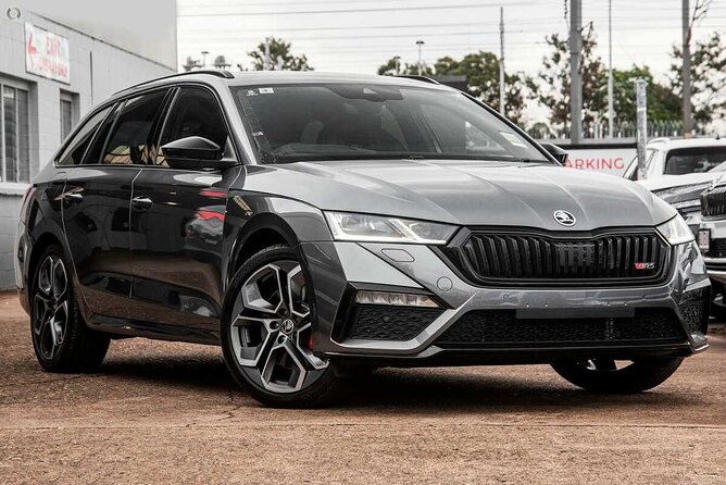 Private Transfer from Reykjavik to Reykjavik Airport KEF by Sedan - Key things to know before you go