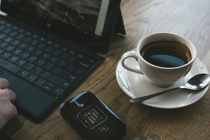 Rent Unlimited High Speed pocket Wifi in Iceland - Local Support That Helps When Things Are Messy
