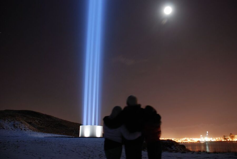 Reykjavik: 2-Hour Imagine Peace Tower Tour - Reykjavik at night, then out to Viðey Island