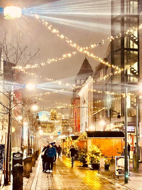 Reykjavik: Christmas Walking Tour with Icelandic Traditions - A Book Store Stop That’s Surprisingly Worth It