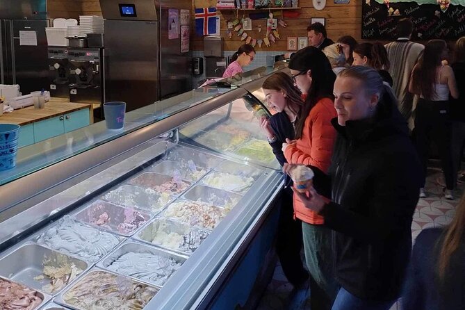 Reykjavik Food Tour - Old Harbor Walking Tour - Why Old Harbor is the right setting for an Icelandic food tour