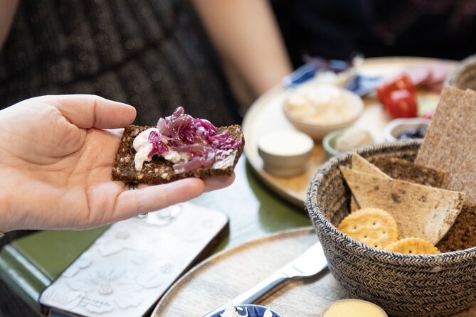Reykjavik Food Tour - Supermarket Tour & Lunch at Microbrewery - Price and Value: Is $123 Worth It in Reykjavik?